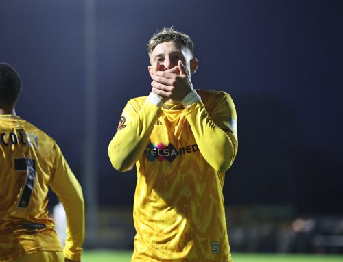 Official: Davies Departs