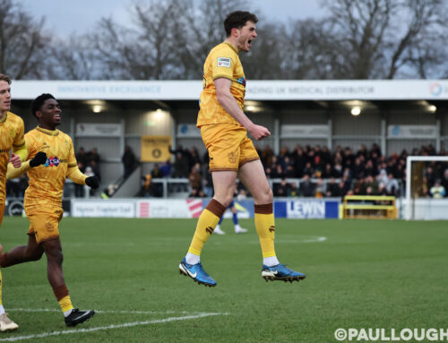 Official: Tizzard Joins Torquay On Loan